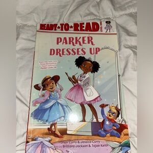 Parker Dresses Up, Ready To Read Level One Book, Paperback, 2022